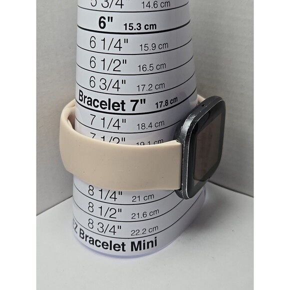 Fitbit Versa 2 Smartwatch Gray 40mm Alexa WR50M Always On Display W/ Charger - Picture 9 of 11